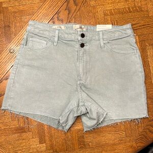 Universal Thread High-Rise Vintage
Stretch Midi Shorts NWT Size 8